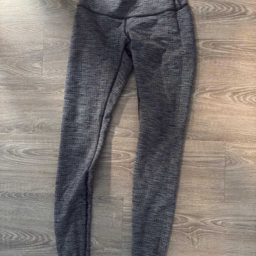 Lululemon Gray Textured Leggings